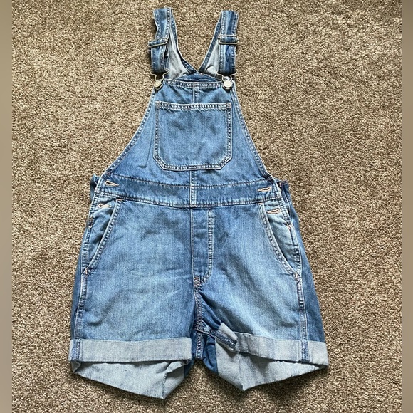 Hollister Pants - SOLD Hollister Overall Shorts